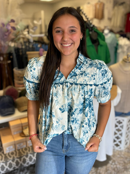 Ladies that Lunch Floral Top