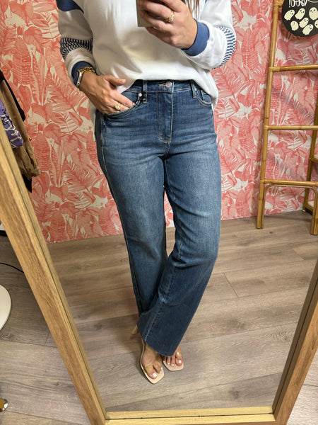 Judy Blue Full Size Tummy Control Straight Jeans